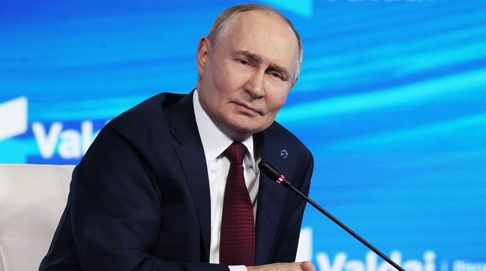 България би осигурила въздушен коридор на Путин, за да стигне до Будапеща